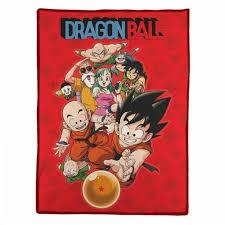 PERSONAJES Y BOLA DB MANTA POLAR 100X150 CM DRAGON | 8435450221040 | Tienda de Cómics, Manga, Magic y Pokémon en Torrejón de Ardoz
