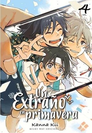 UN EXTRAÑO EN PRIMAVERA 4 | 9788418788246 | KANNA KII | Tienda de Cómics, Manga, Magic y Pokémon en Torrejón de Ardoz