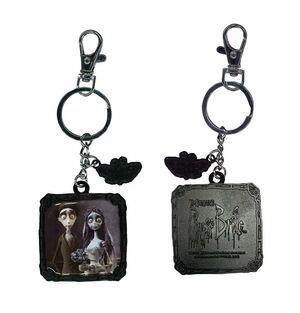 LLAVERO METALICO BODA LA NOVIA CADAVER | 8435450263354 | Tienda de Cómics, Manga, Magic y Pokémon en Torrejón de Ardoz