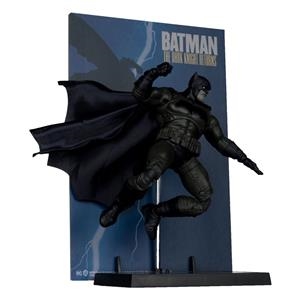 DC Multiverse McFarlane Cover Recreations Figura Batman (Batman: The Dark Knight Returns #1) (Gold Label) | 787926173437 | Tienda de Cómics, Manga, Magic y Pokémon en Torrejón de Ardoz