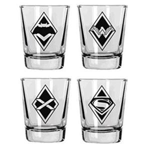 SET 4 MINI VASOS LOGOS BATMAN V SUPERMAN DC | 8435450202247 | Tienda de Cómics, Manga, Magic y Pokémon en Torrejón de Ardoz